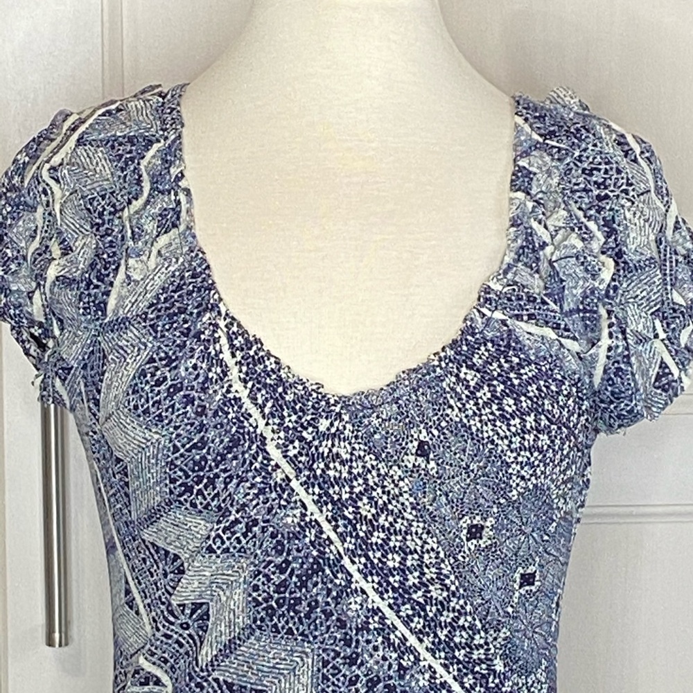Anthropologie Deletta Navy White Top sz Sm - Picture 3 of 8